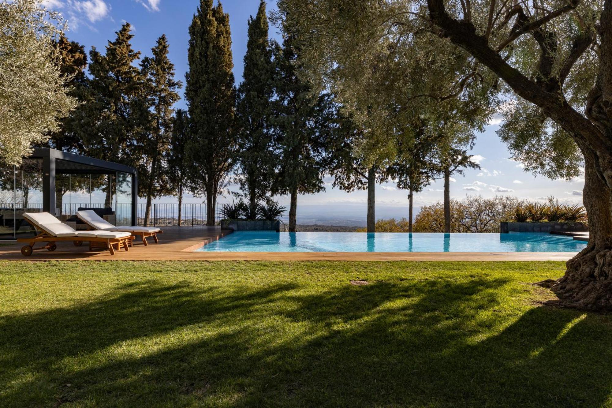 Scialaj Villa Di Lusso Sull'Etna Con Piscina E Vista Mare Ragalna Exterior photo
