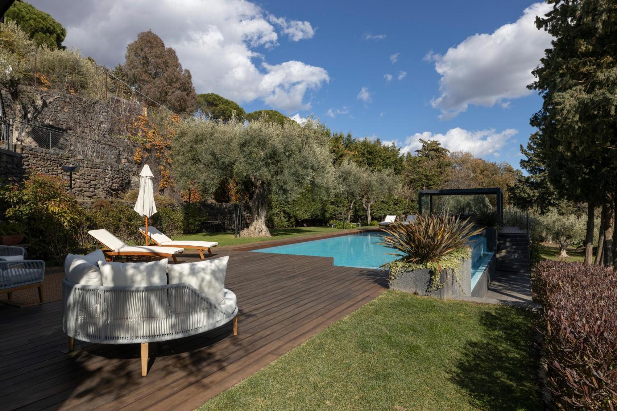 Scialaj Villa Di Lusso Sull'Etna Con Piscina E Vista Mare Ragalna Exterior photo